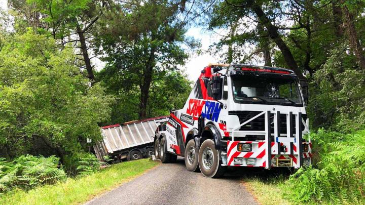 Dépanneur poids lourds à Castets